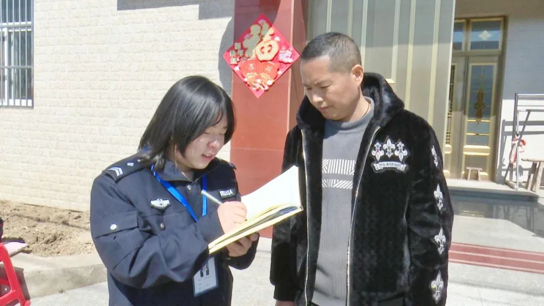 氾水镇红旗社区：“跑腿三姐妹” 脚步量出百家暖